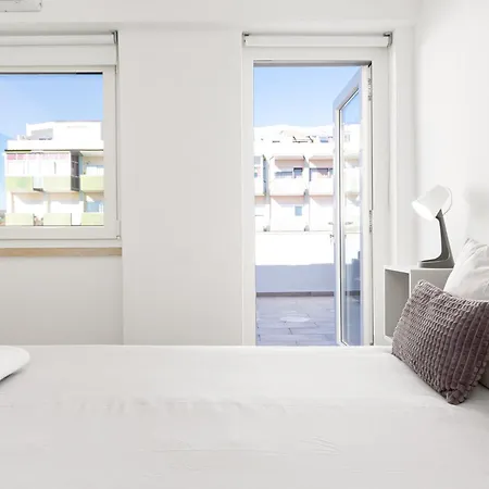 Cacilhas Riverview! Almada Exterior photo
