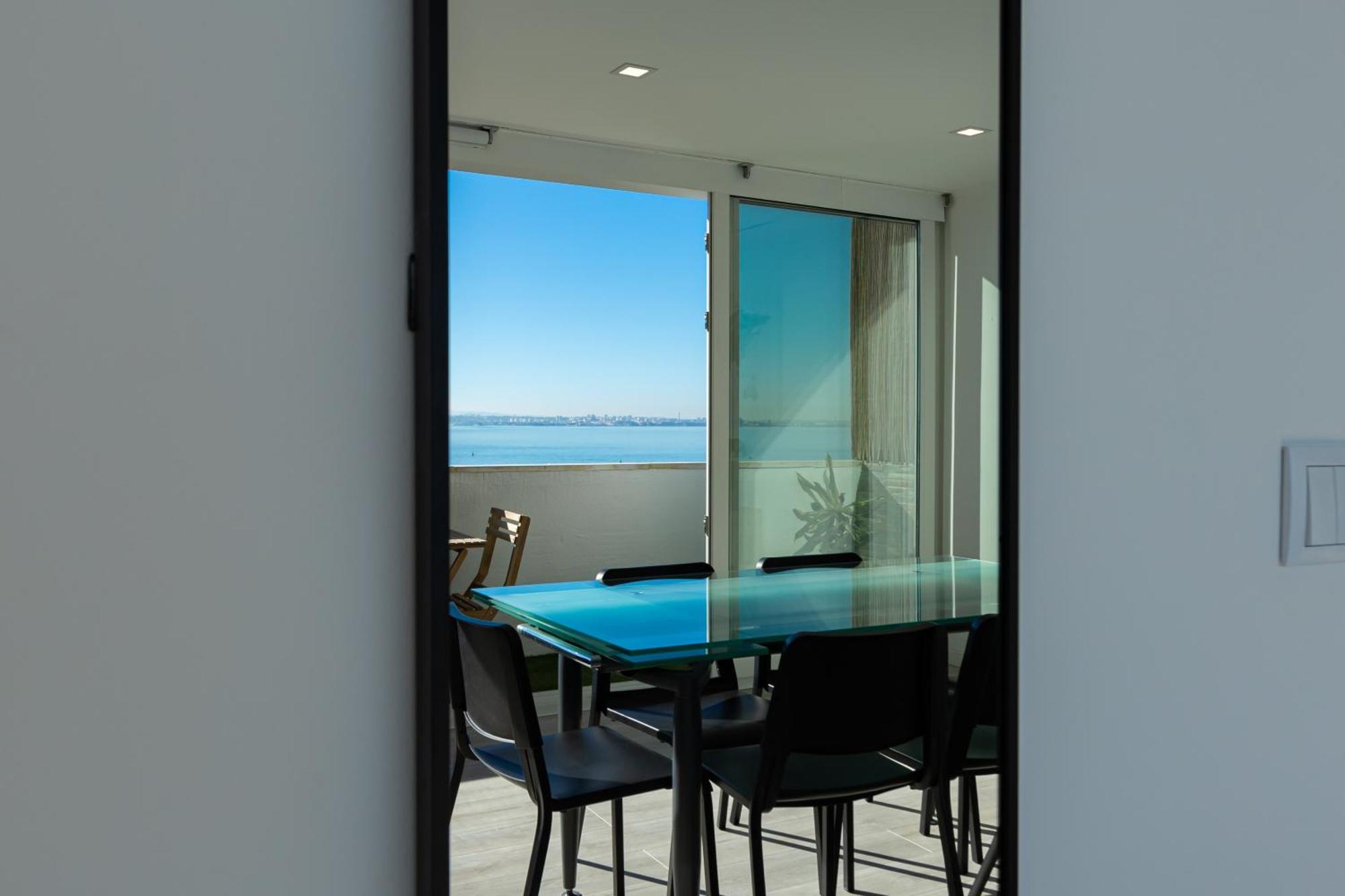 Cacilhas Riverview! Apartment *